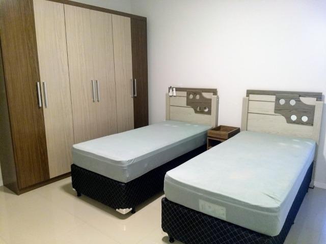 AP2159 Ótimo apartamento,03 suítes,mobiliado,localizado em Meia Praia - Foto 5