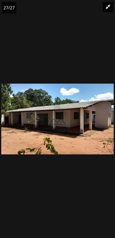 Chácara com 10 Quartos Mil m2 construídos