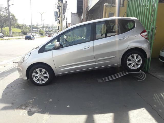 Fit 1.4 aut ipva 2020 pago novinho !!6mil!!