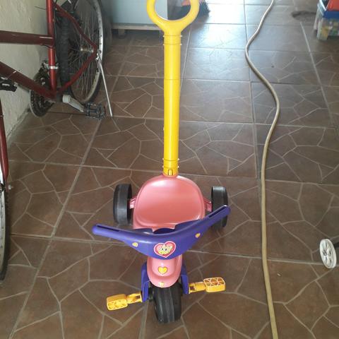 Carrinho de Passeio e Triciclo de menina - Foto 5