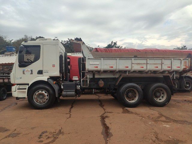 CAMINHÃO VOLVO VM 330 BR - BR -