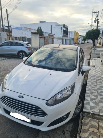 FORD FIESTA HATCH 1.6 2017 SEL.