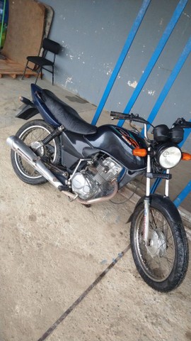 TITAN 125