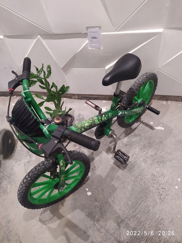 Bicicleta Infantil Aro 16 Bandeirantes 