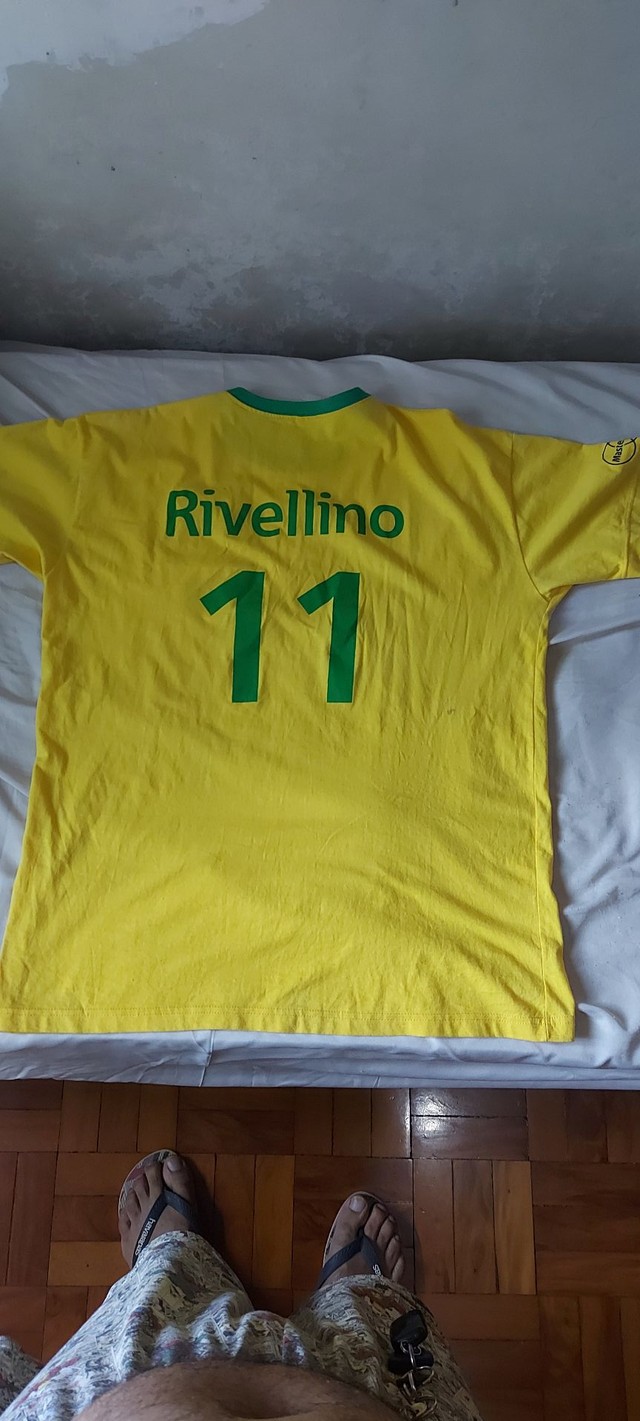 Camiseta da copa de 1970 assinada pelo goleiro Felix - Foto 3
