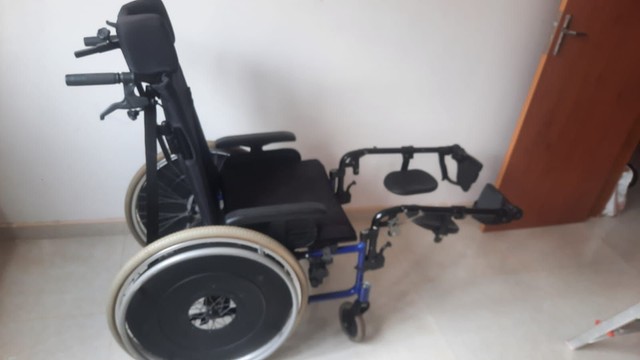 Cadeira de Rodas especial infantil ortobras.