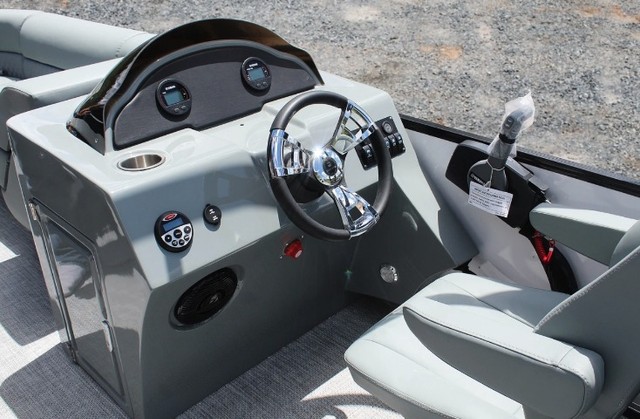 Lançamento Ventura Pontoom P25 7,5 metros  | N phontoom Vcat Aurora - Foto 5