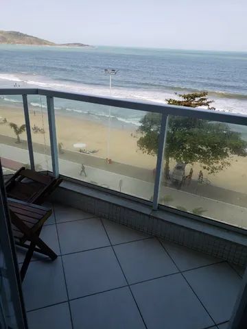Apto beira mar ,3 quartos sendo uma suite - Foto 2