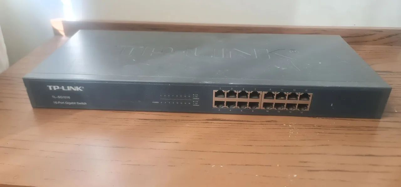 Switch TP-LINK TL-SG1016 16 Portas Gigabit
