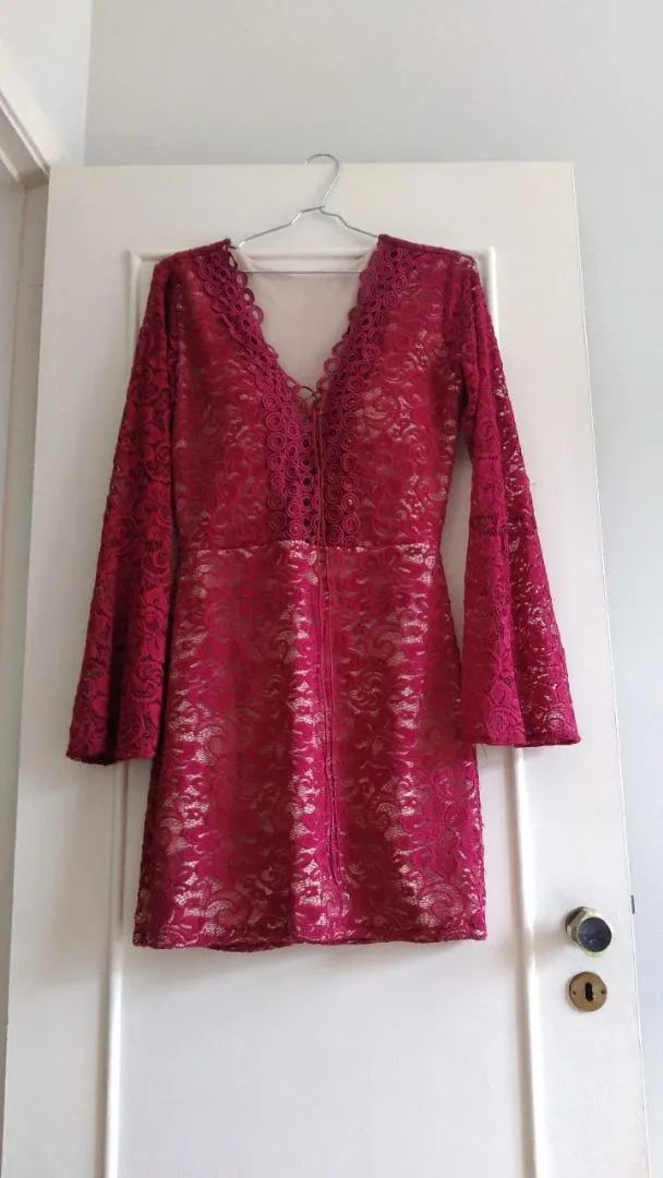Vestido de renda