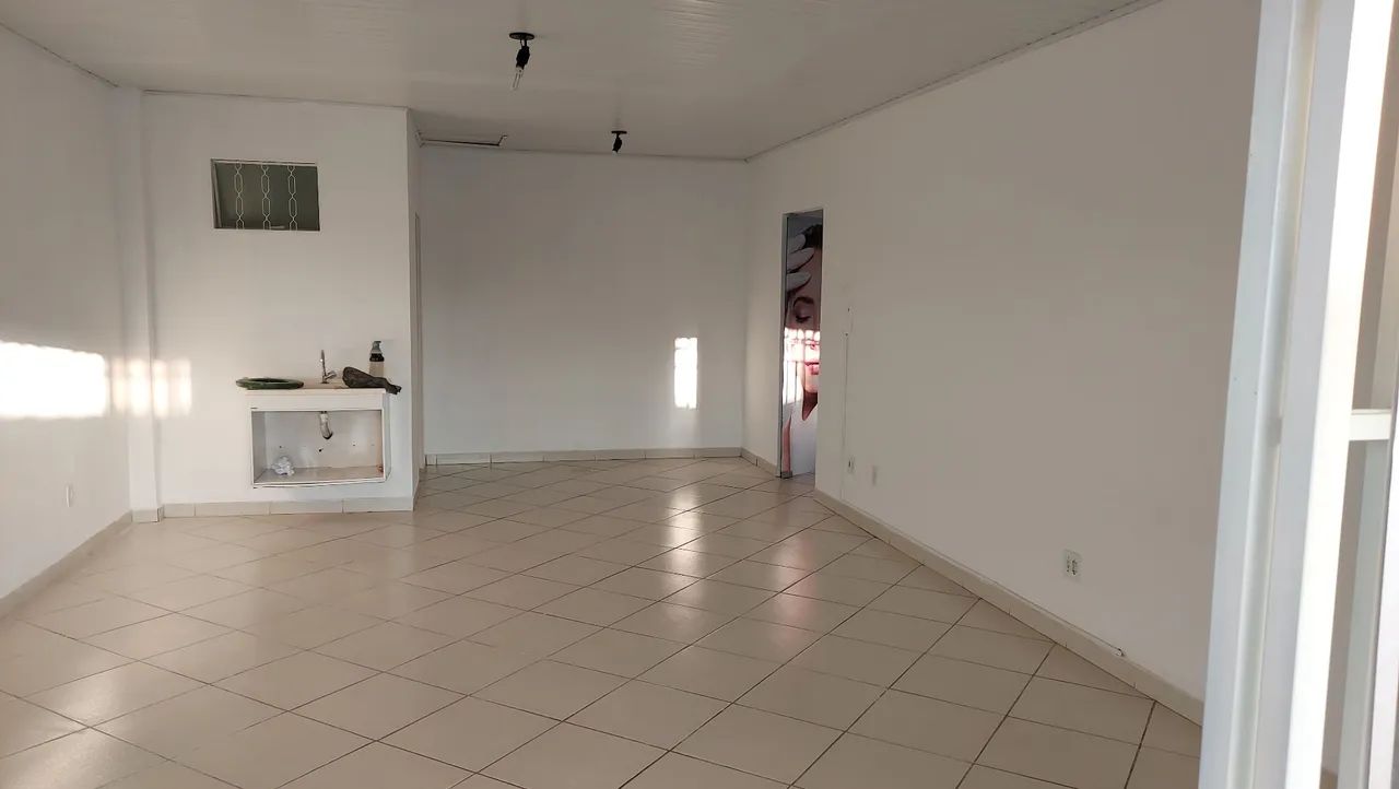 SALA COMERCIAL DUPLA NA PARTE DE CIMA FRENTE AO UPA SÃO BENEDITO  UBERABA  - Foto 6