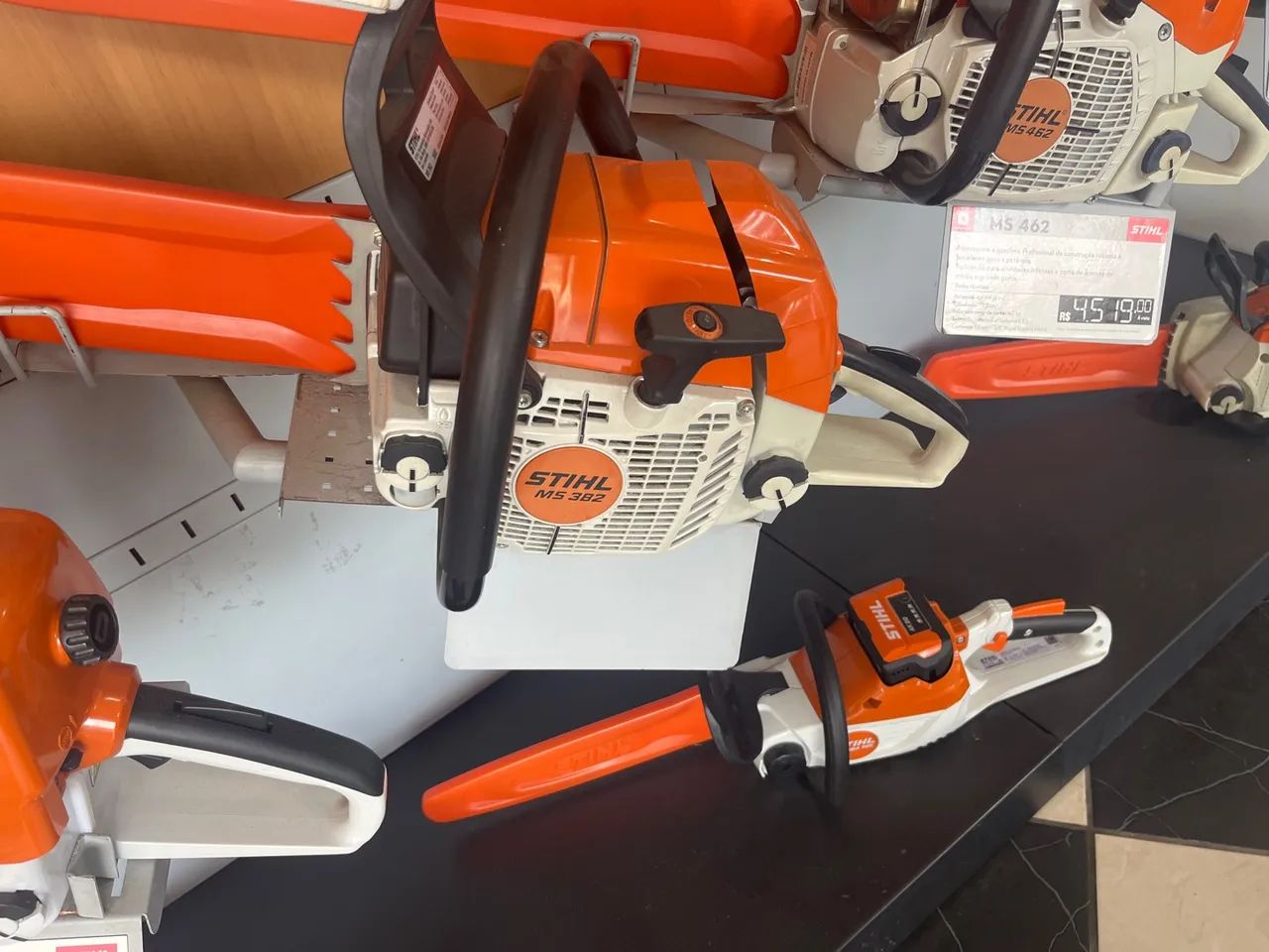 Motosserra Ms 382.    