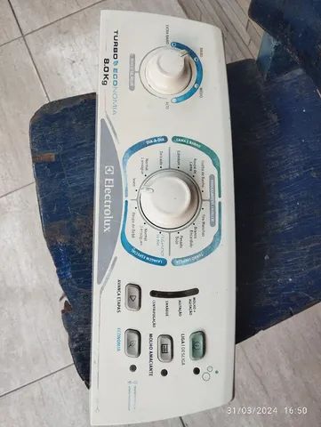 Vendo. Este. Painel de. Máquina com placa ( completo)