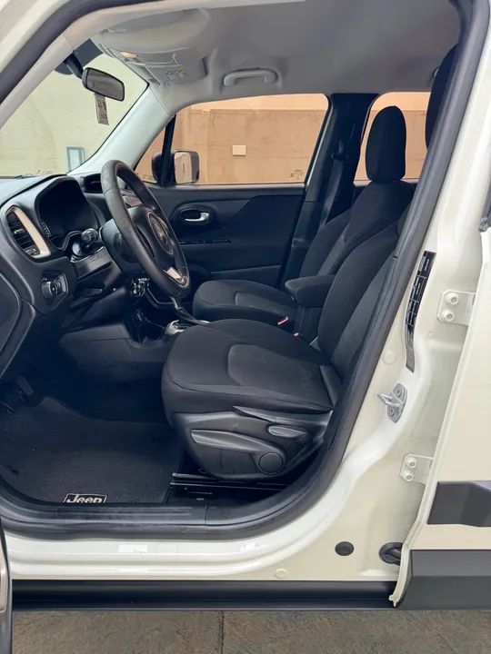 RENEGADE 1.8 FLEX AUT 2018  - Foto 5