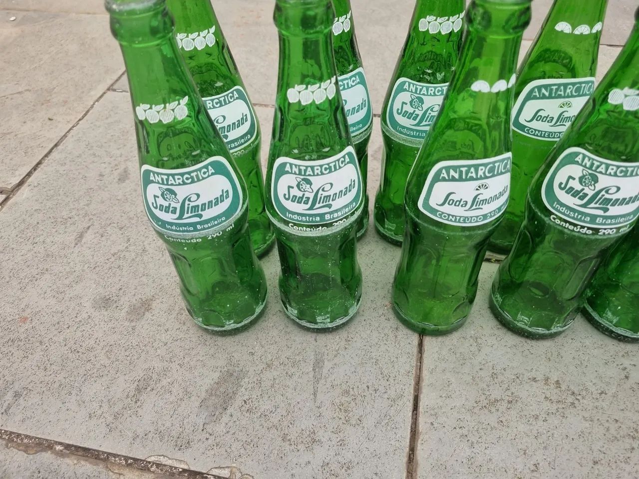 Garrafa soda limonada antarctica