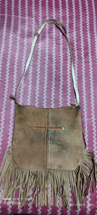 Bolsa de Couro com Franjas - Foto 2