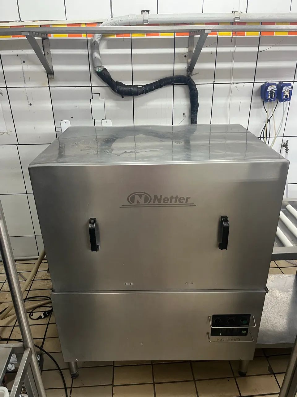 Lavadora industrial de louças Netter NT 810 - Foto 5