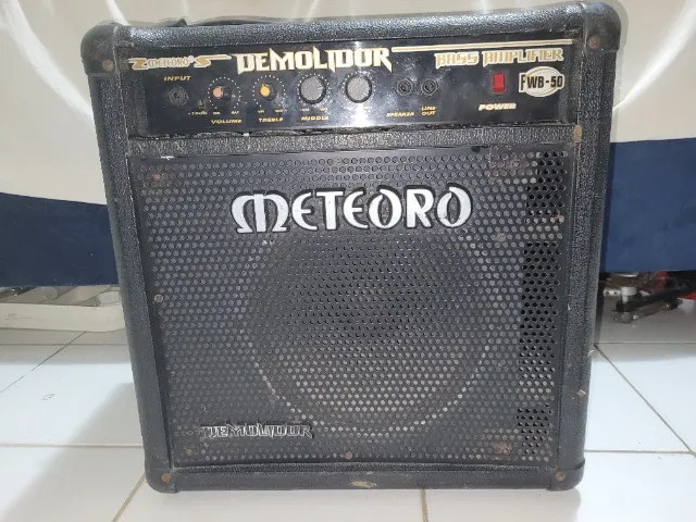 Amplificador para Baixo, Meteoro, 50 W.