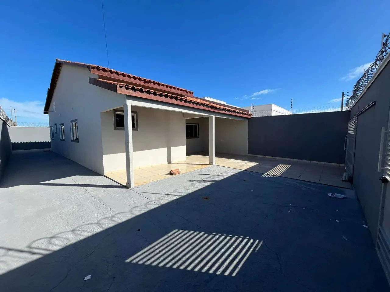 Casa no Bertaville com 3/4 sendo uma suite com closet Palmas - TO