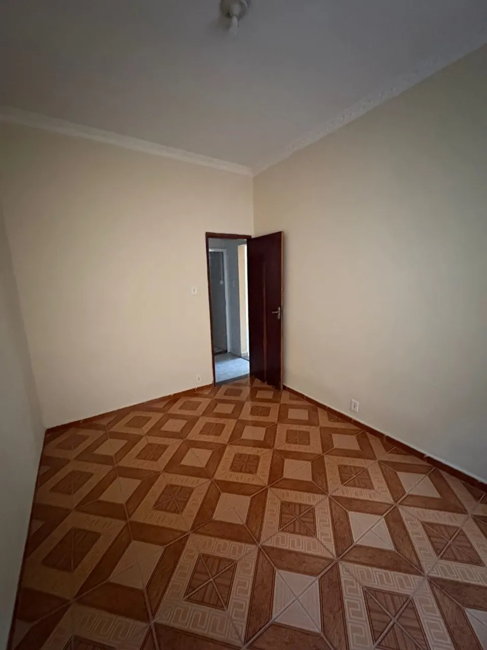 Alugo Casa em Nilópolis