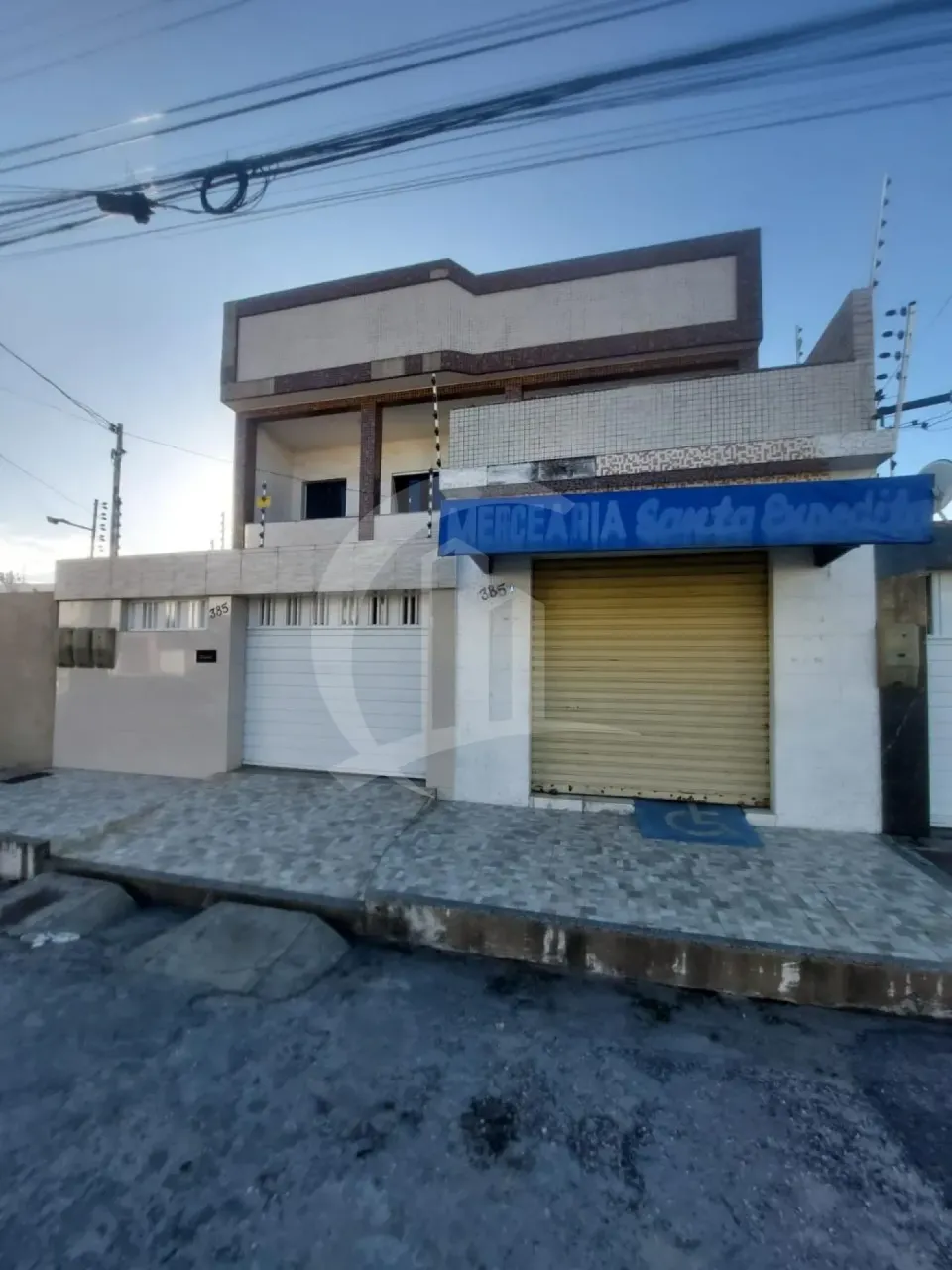 Casa à Venda Bairro Farolândia