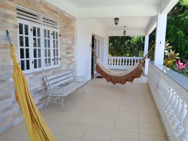 7/4 6 suites  5 c/ar  wi-fi 900m praia piscina churrasqueira  área verde 7 vagas  garagem  - Foto 8