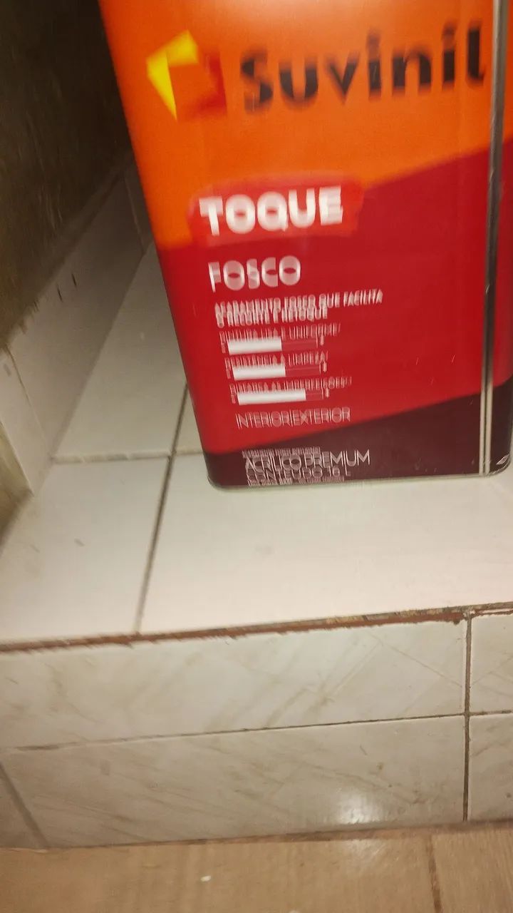 Vendo tinta Suvinil toque de fosco cor papel picado - Foto 2