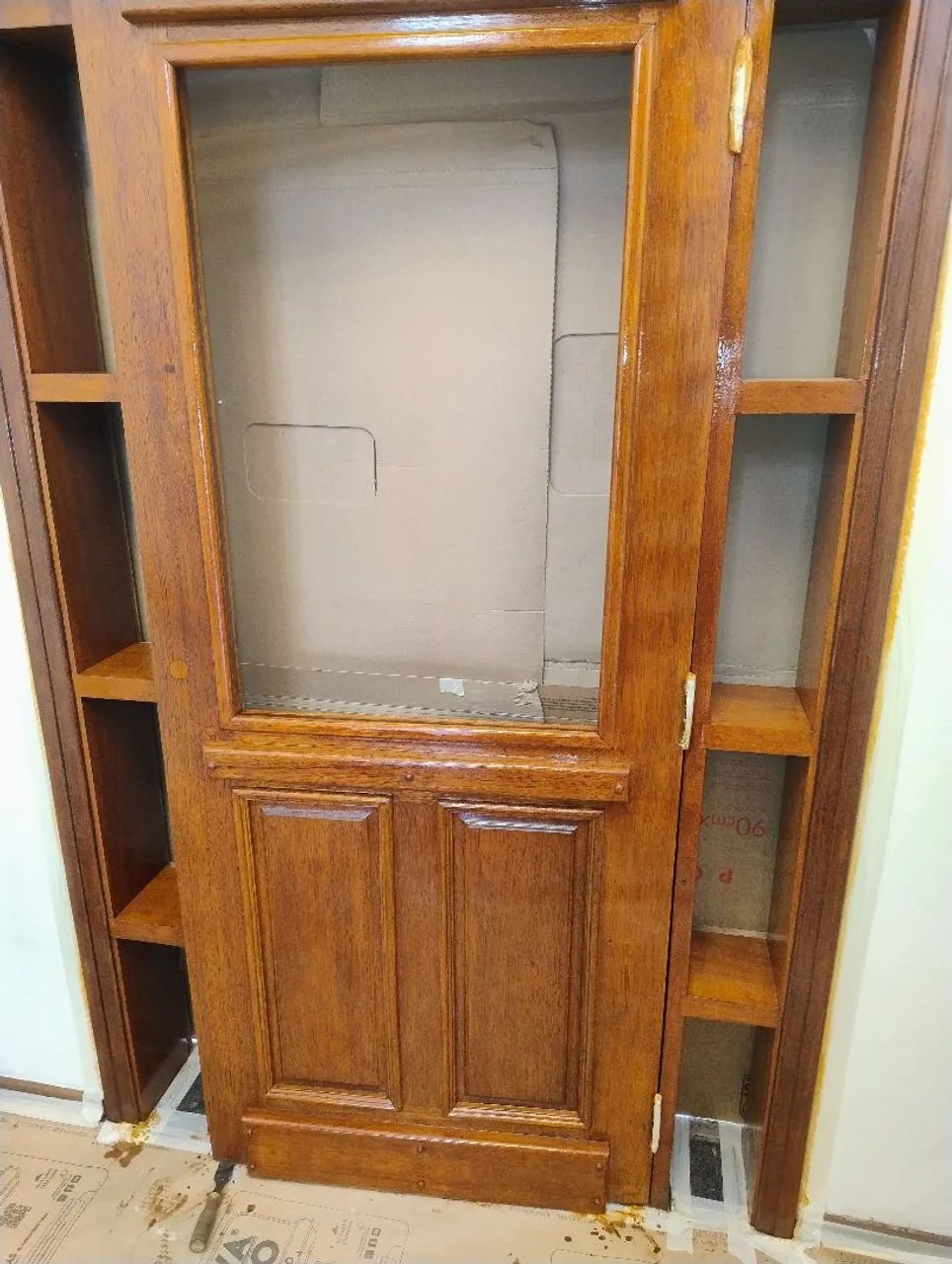 Serviço de instalação de portas e telhados ,reformas em geral serviço de verniz é restauro - Foto 2