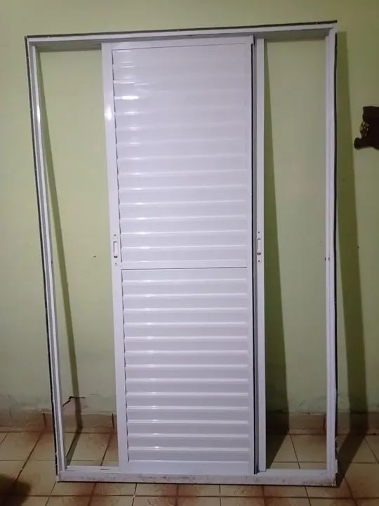 Porta de Alumínio Balcão de correr lateral 2 folhas - Foto 6