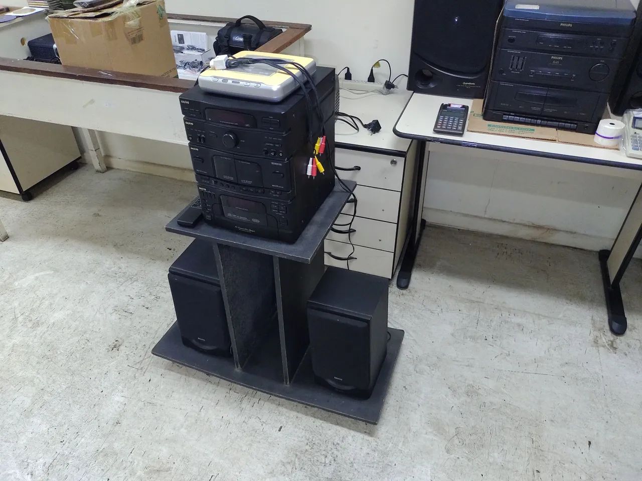 Racks em Mdf, vários modelos, perfeito estado. E outros. - Foto 3
