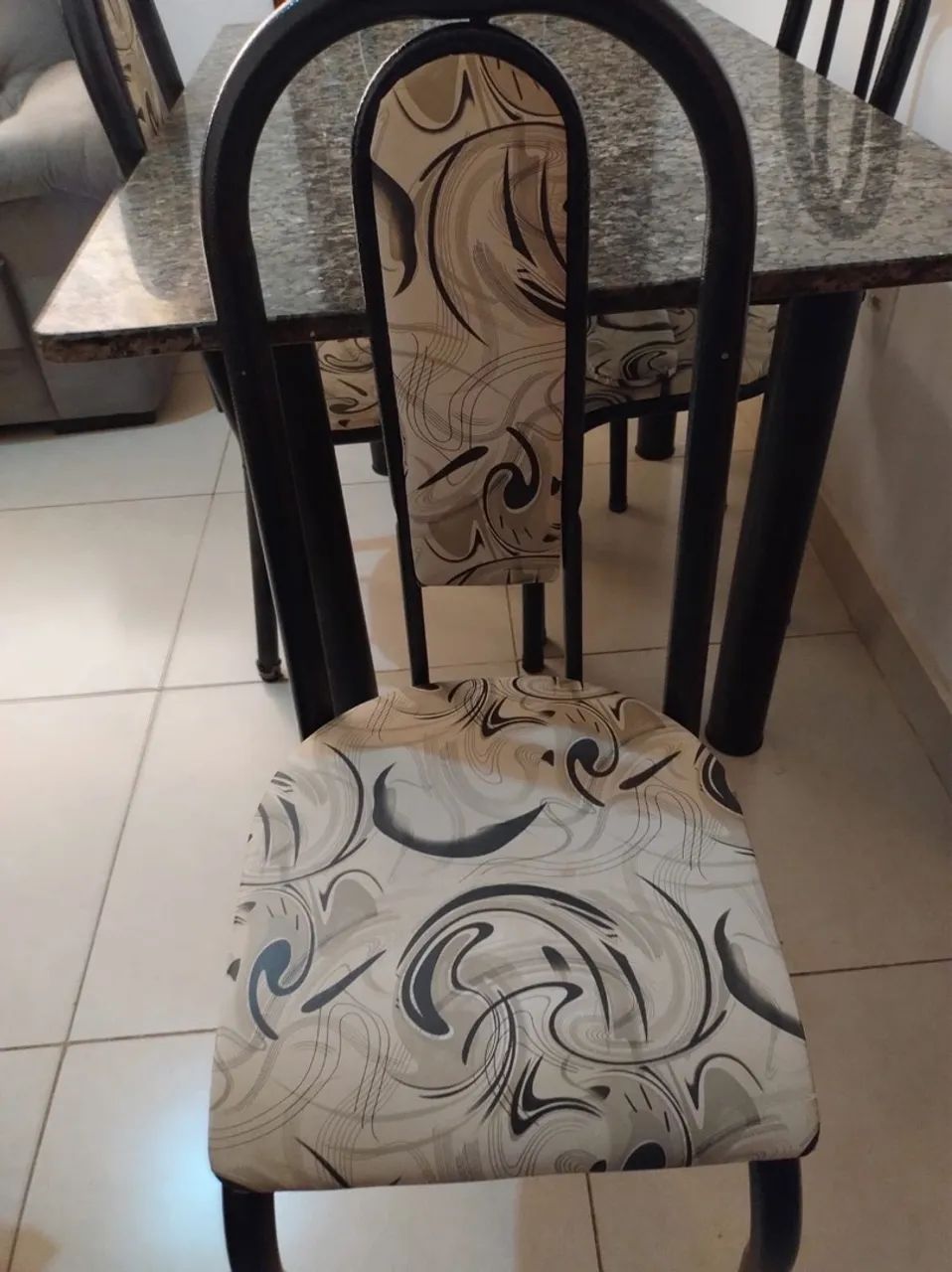 Mesa de Jantar em Granito64221280816258121