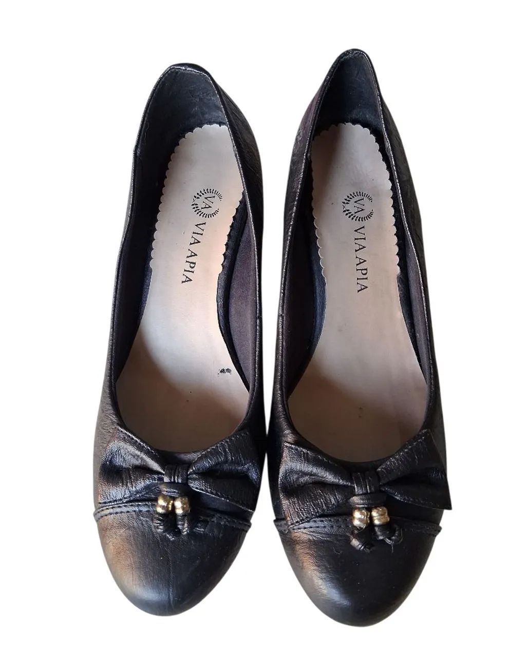 Scarpin rm couro preto Via Apia