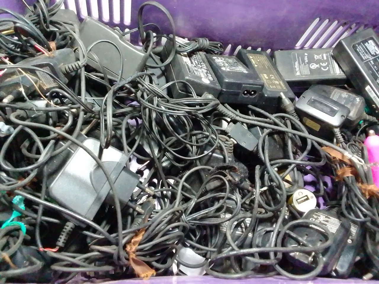Carregadores de Celular Diversos