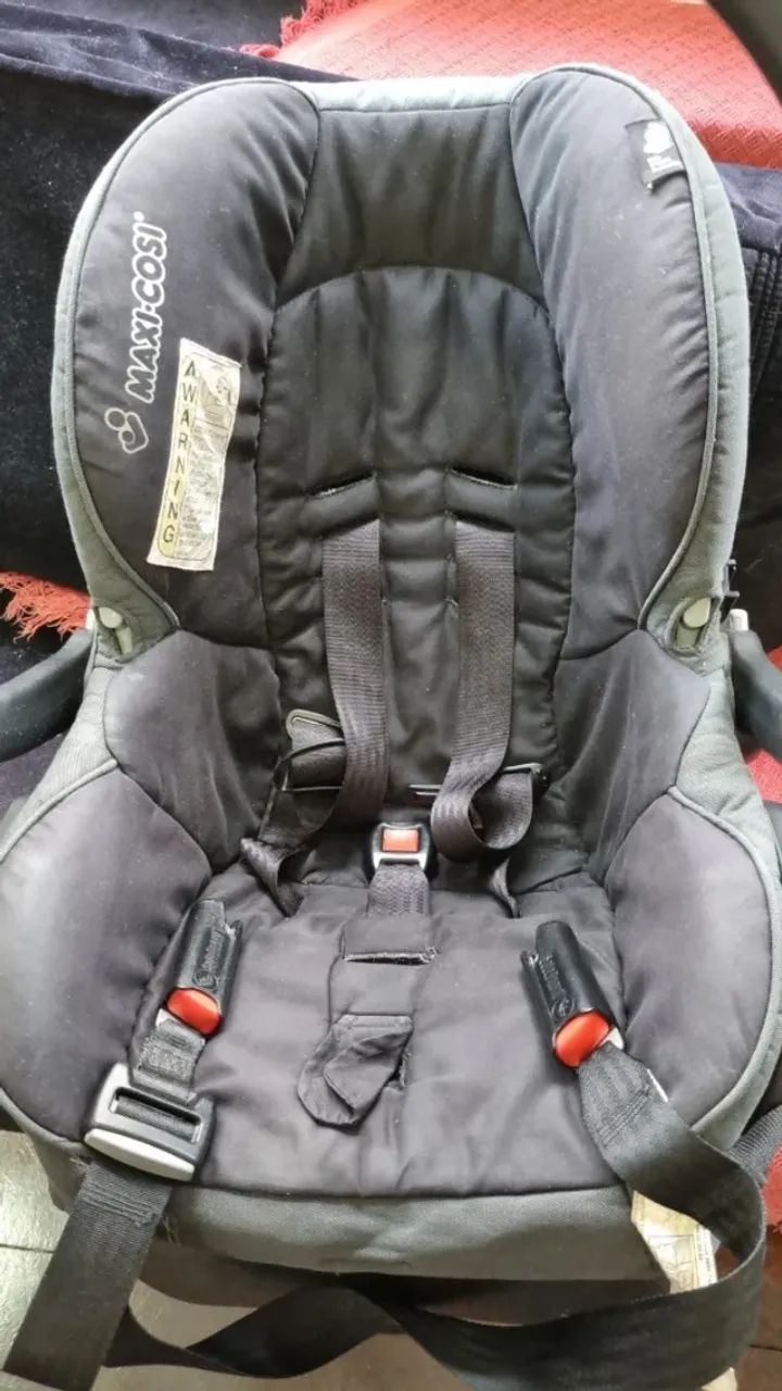 Bebê conforto Maxi Cosi seminovo