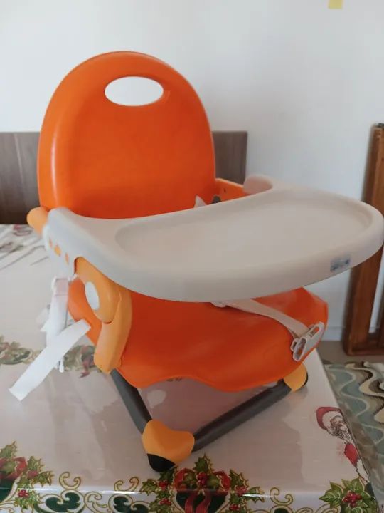 Cadeira de refeição Chicco portátil