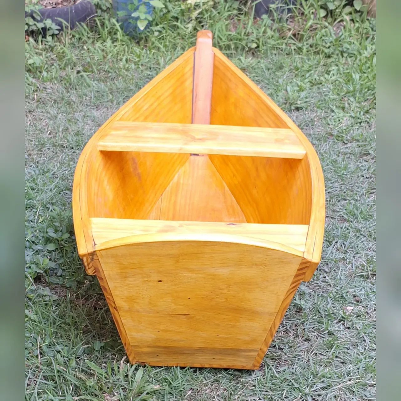 Barco de madeira para decoração
