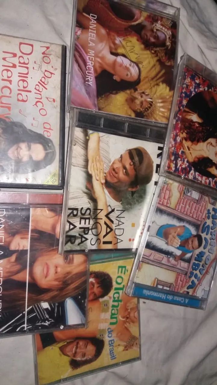 cds originais diversos 10 reais cada axé samna forró pagode outros  - Foto 5