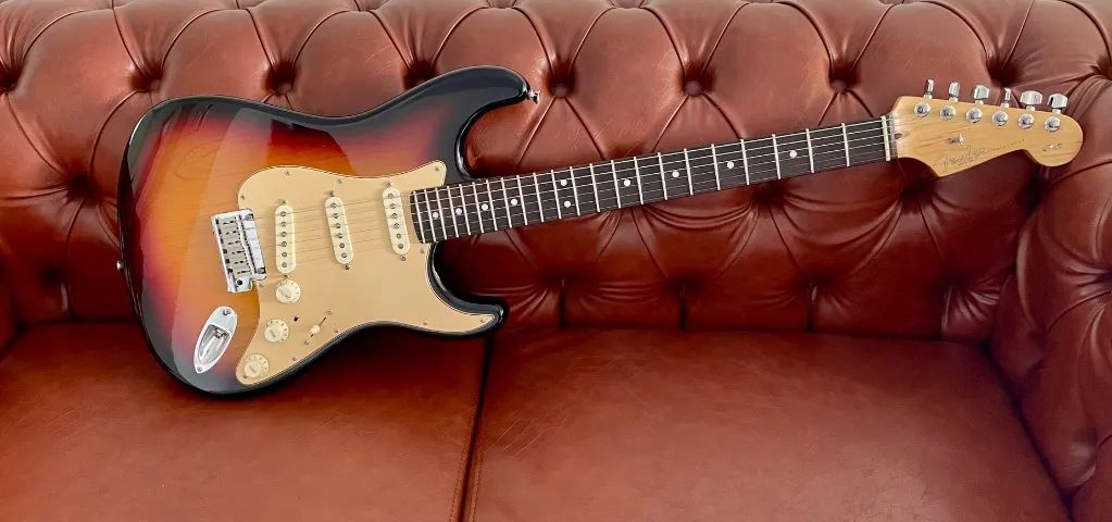 Guitarra Fender Stratocaster 60th Diamond. - Foto 3