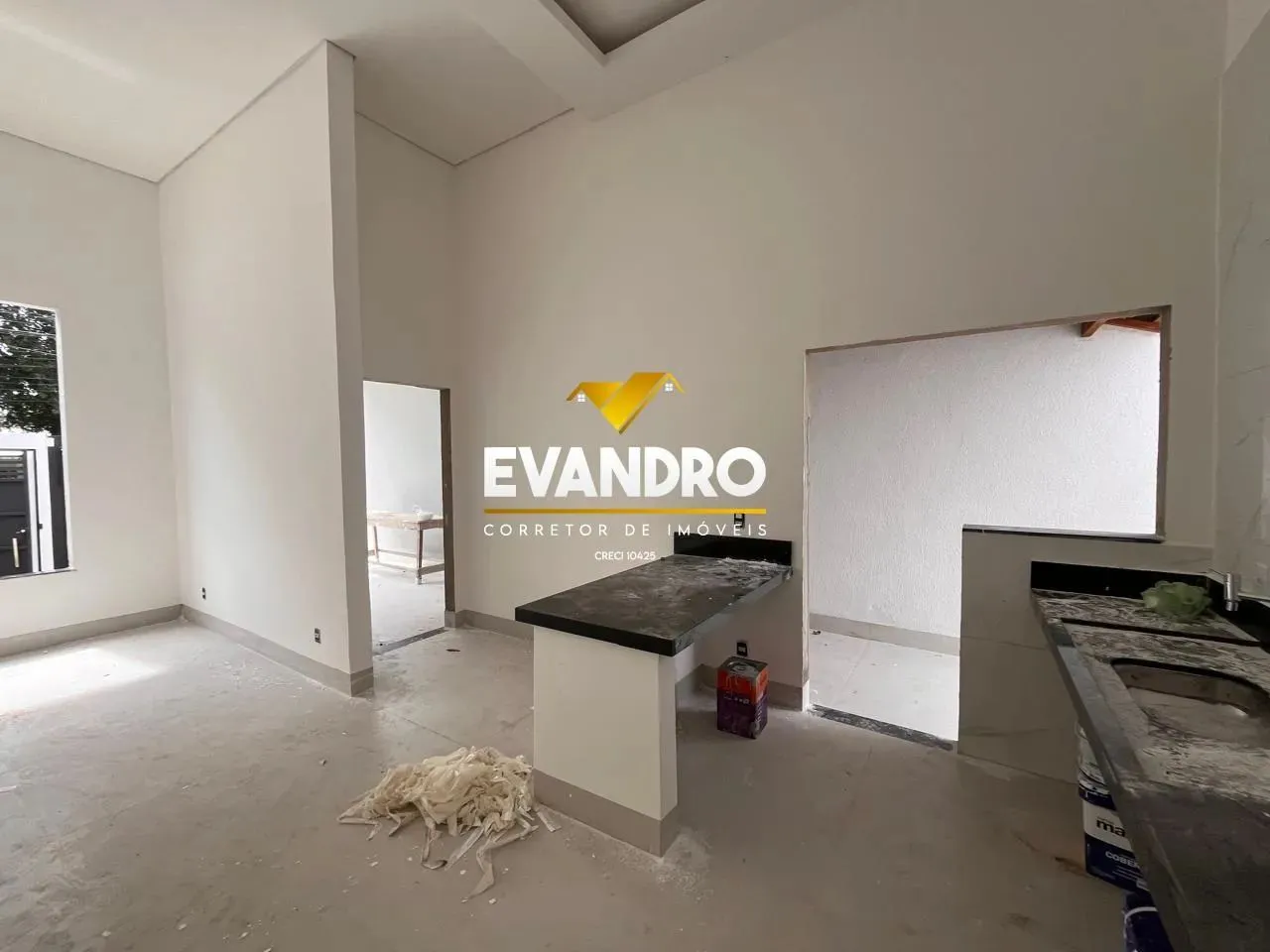 Casa para Venda em Cuiabá, Parque Ohara, 3 dormitórios, 1 suíte, 2 banheiros, 2 vagas