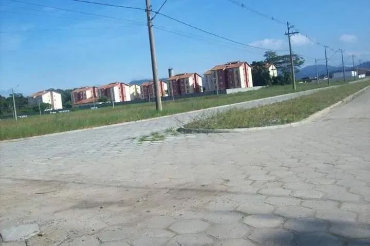 Terreno à venda, 250 m² por R$ 70.000,00 - Estância Santa Izabel - Peruíbe/SP