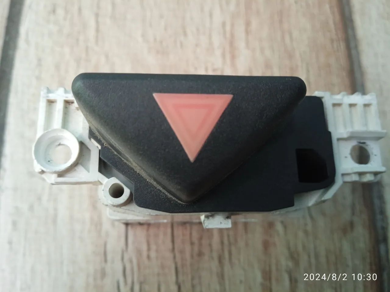 Botão Pisca Alerta Ford Focus  - Foto 2