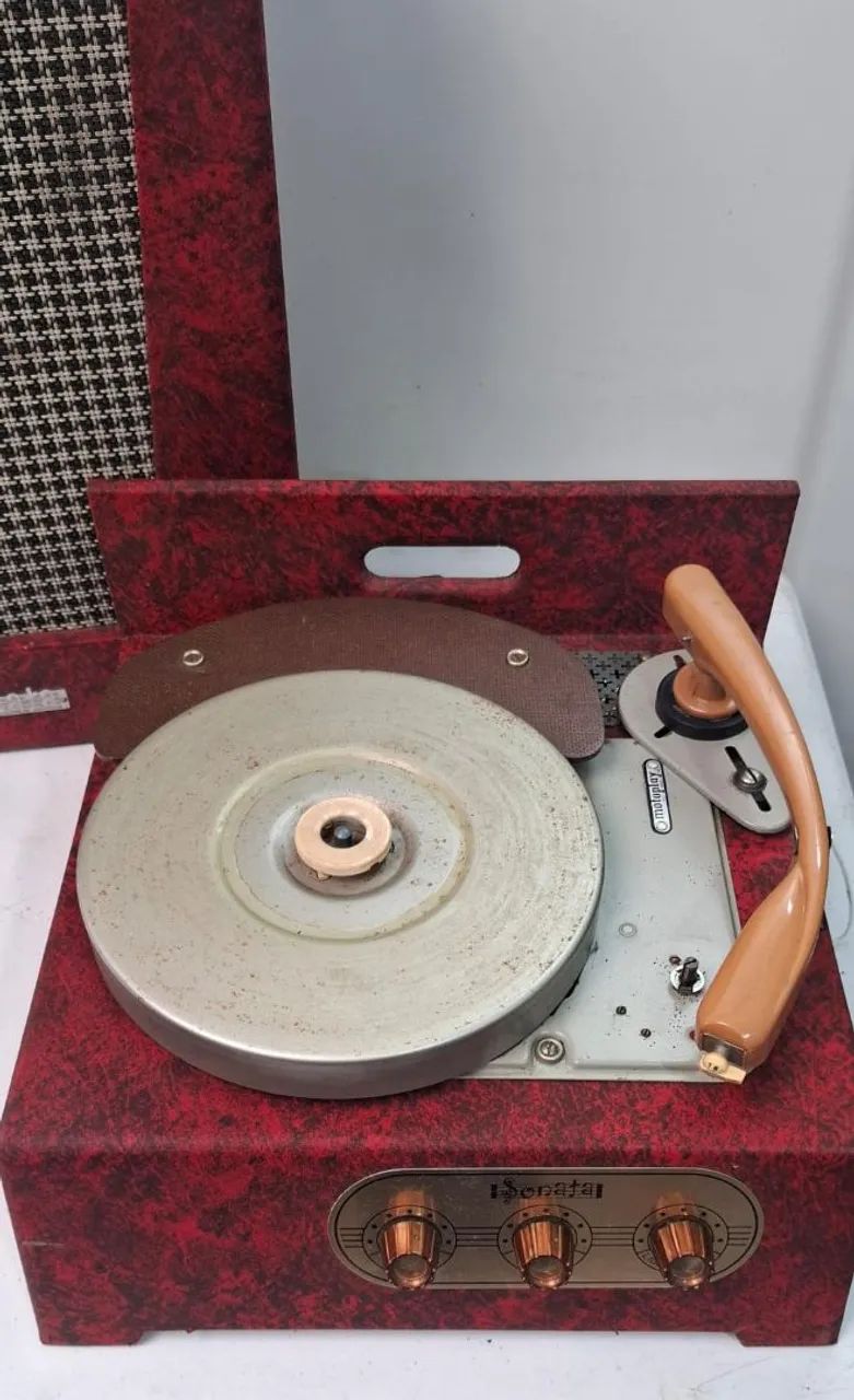 Vitrola Vintage Sonata com Caixa de Som - Foto 4