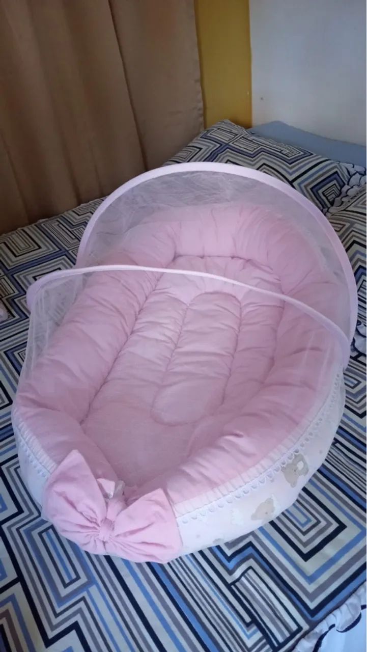 Ninho redutor com mosquiteiro + almofada de amamentação 