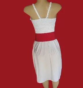 Vestido branco+cinto Largo vermelho - Foto 2