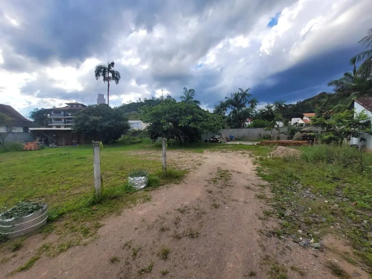 Terreno no Centro da Guabiruba escriturado