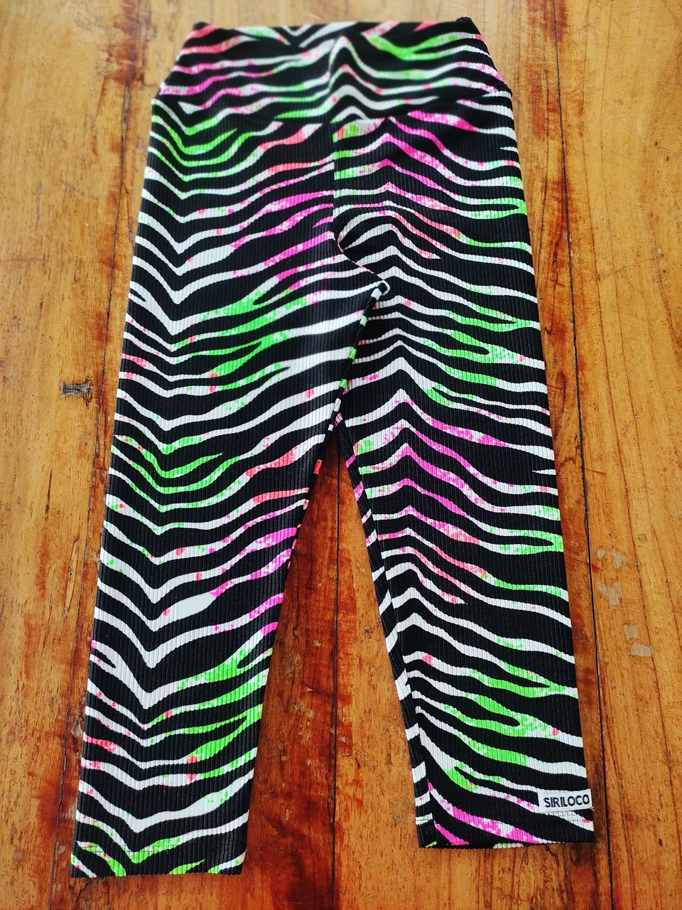 Calça corsário Zebra Colorida
