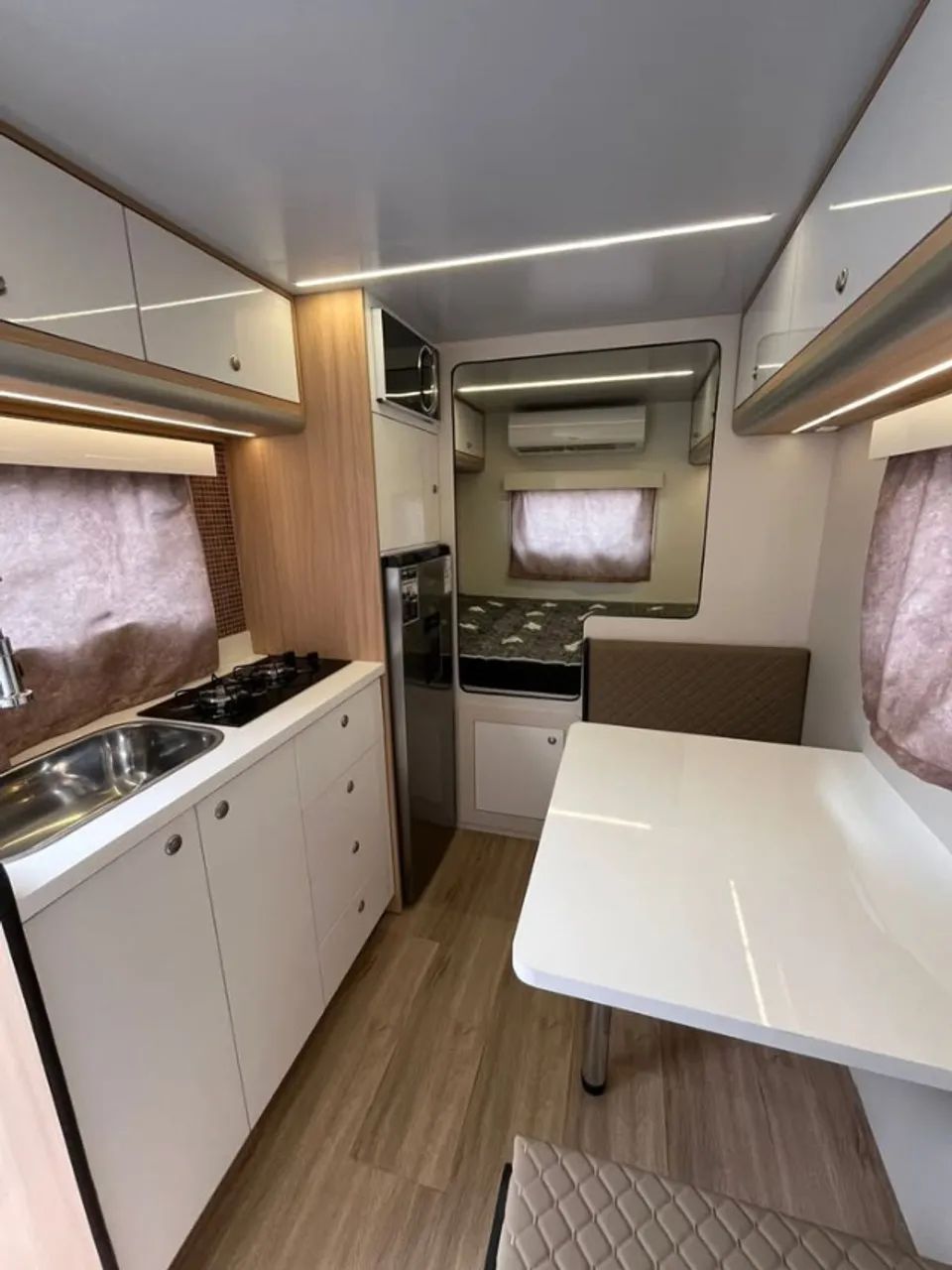 Trailer para 3 pessoas com Placa solar - Foto 3