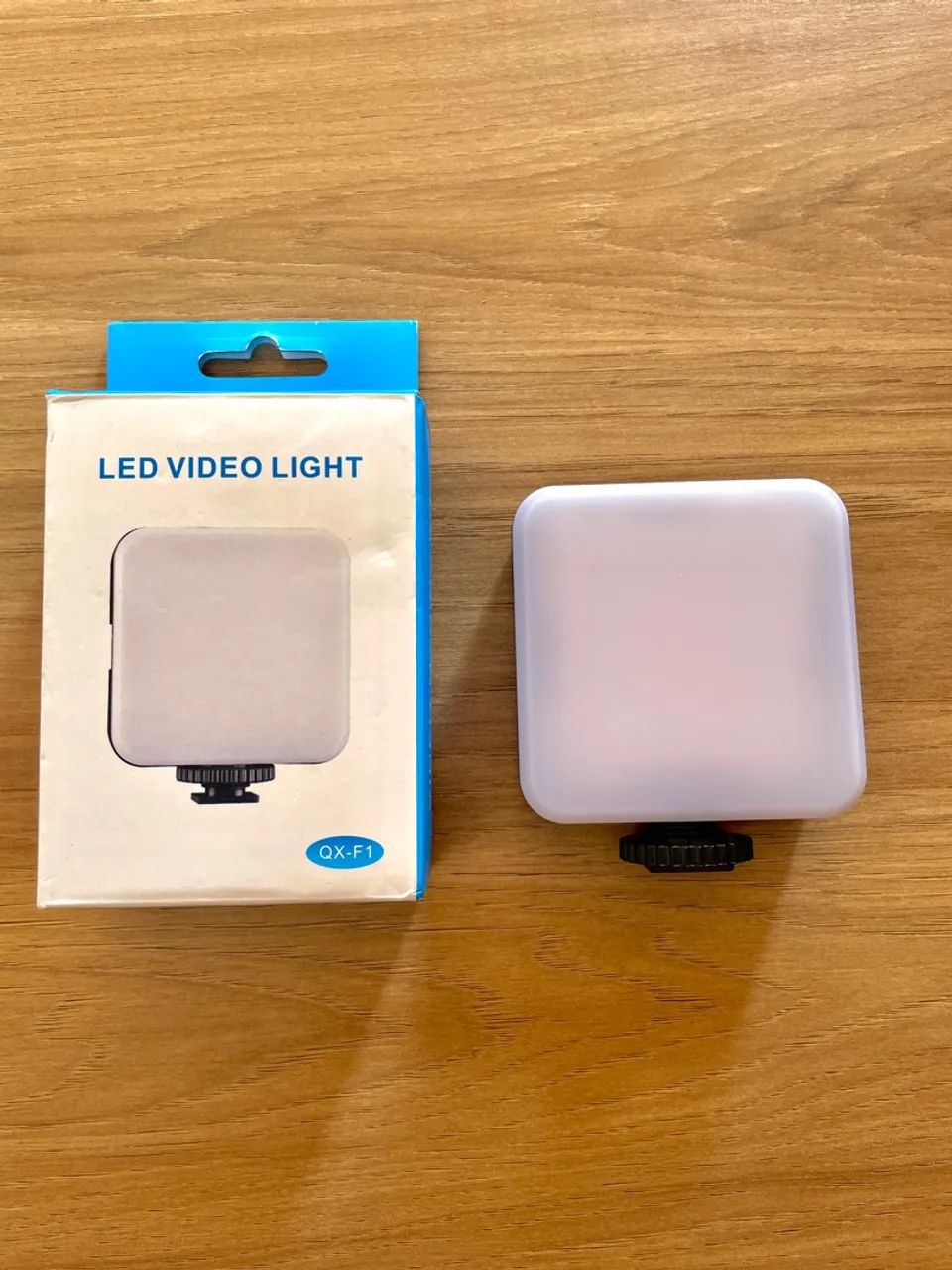 Luz de LED portátil P/videos e fotos ideal para criadores de conteúdo !! - Foto 2