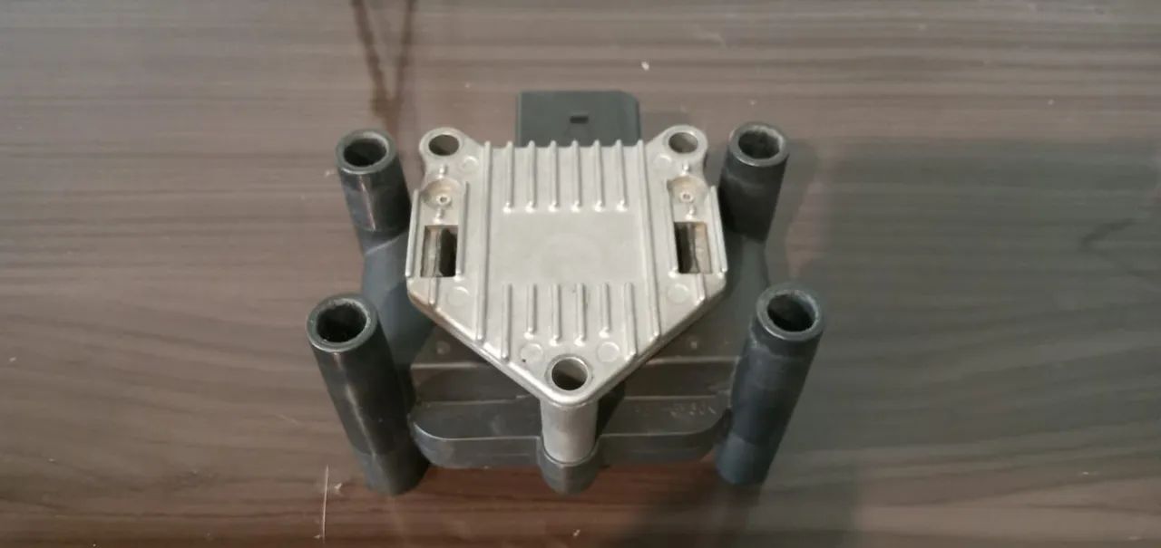 Bobina de Ignição NGK EA 111 - Foto 4
