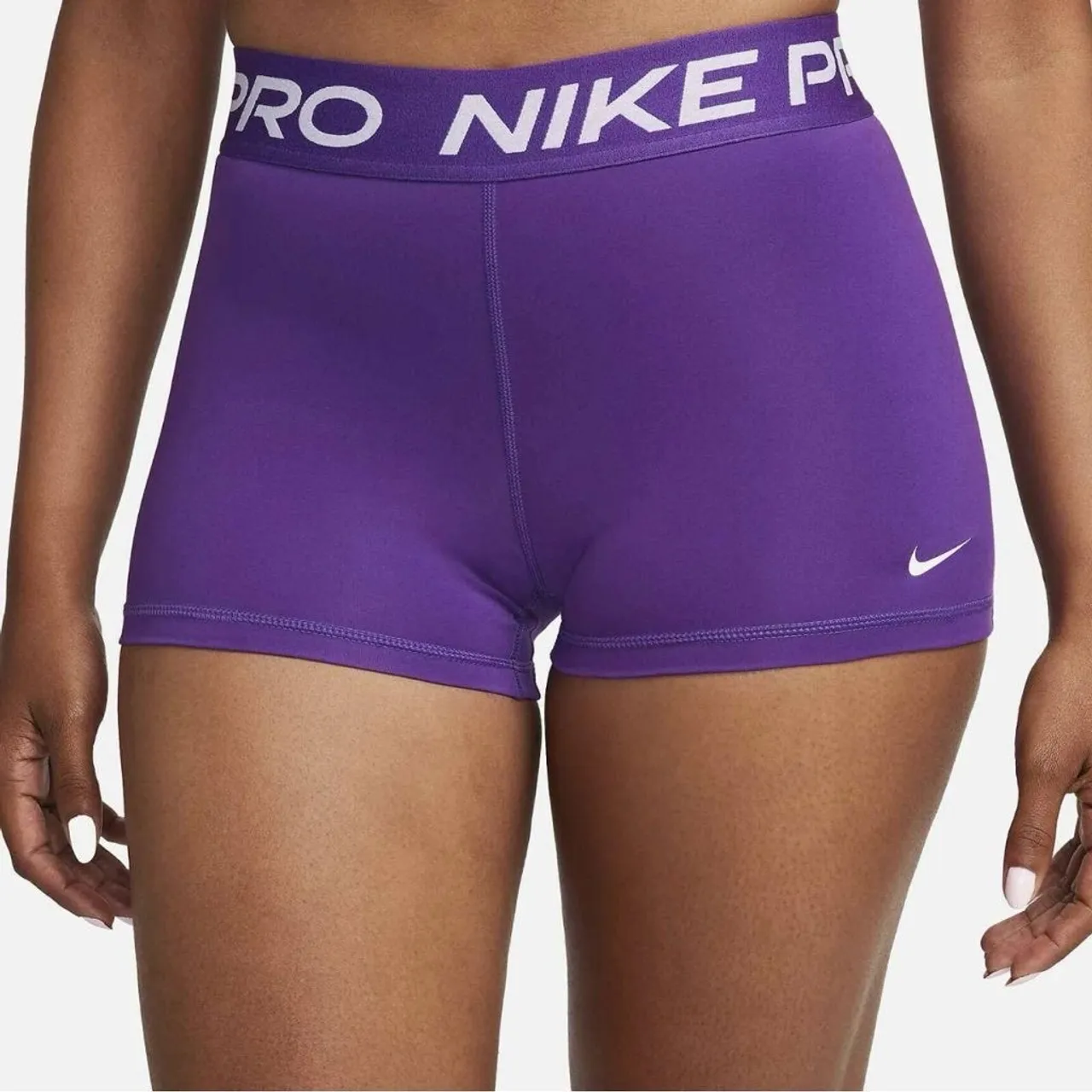 Short Nike Pro Roxo